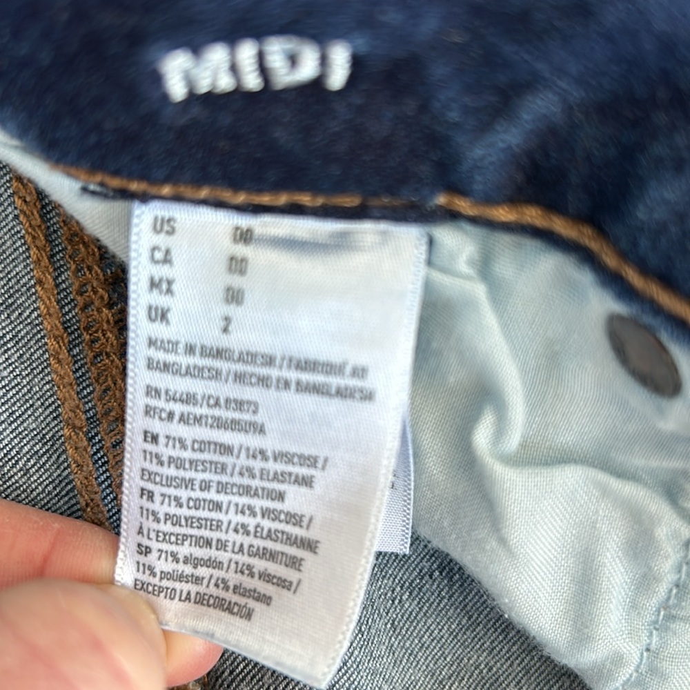 American Eagle Denim Shorts - Picture 3 of 4